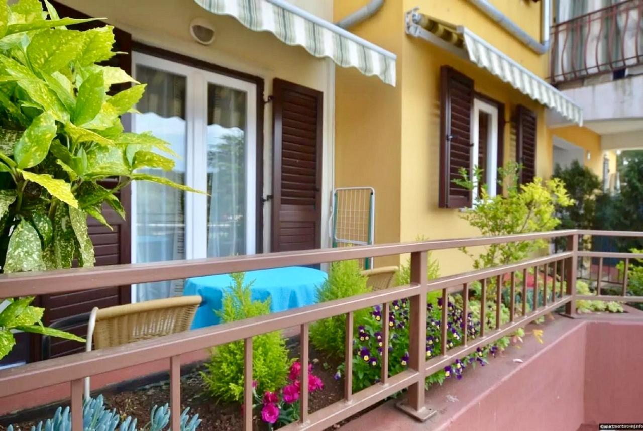Apartment Dana Rovinj Eksteriør billede